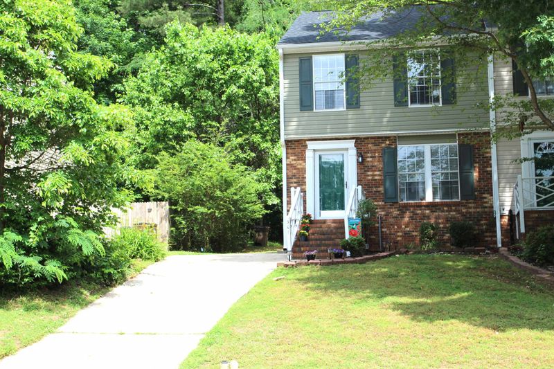 301 Glencoe Dr, Wake Forest, NC 27587