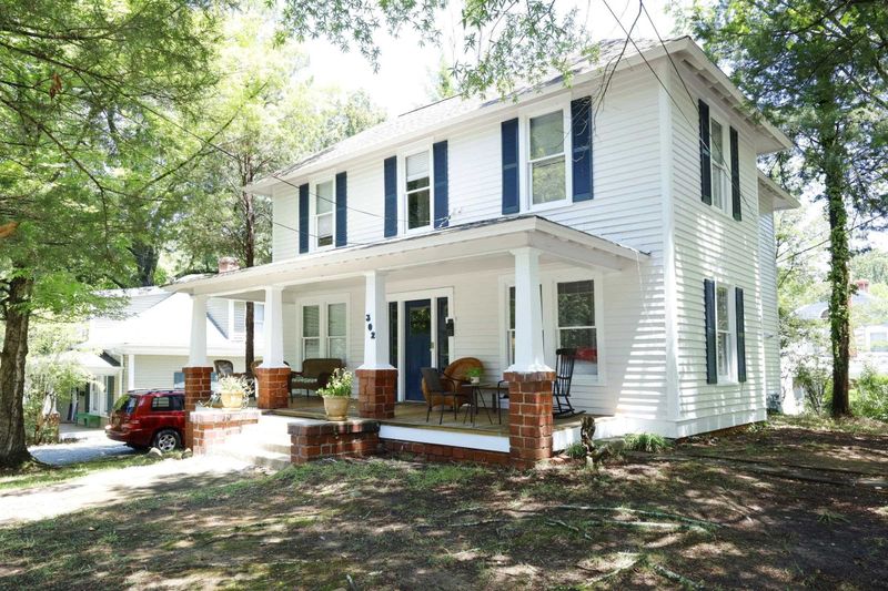 302 Henderson St, Chapel Hill, NC 27514