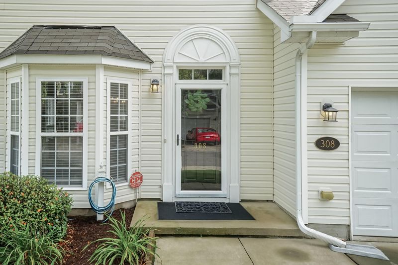 308 Hidden Springs Dr, Durham, NC 27703