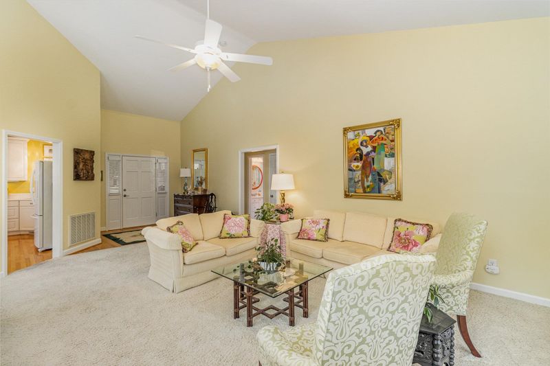 313 Boltstone Ct, Cary, NC 27513