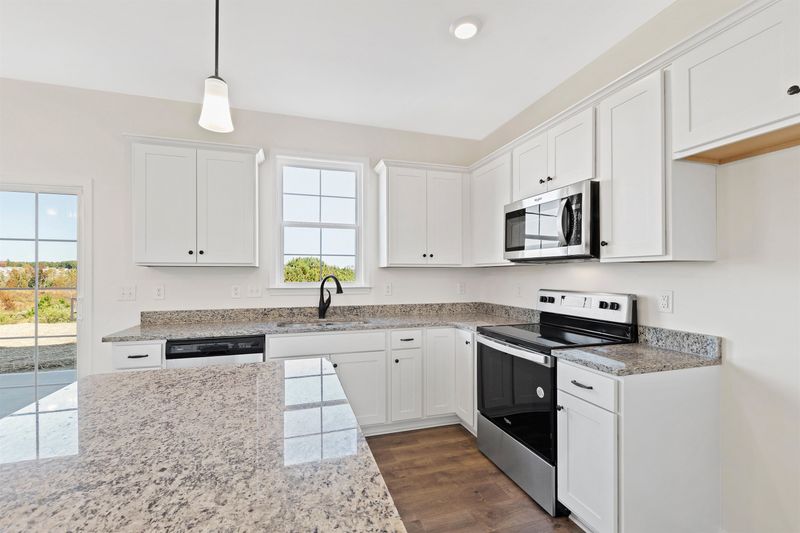320 Oak Park Blvd, Youngsville, NC 27596