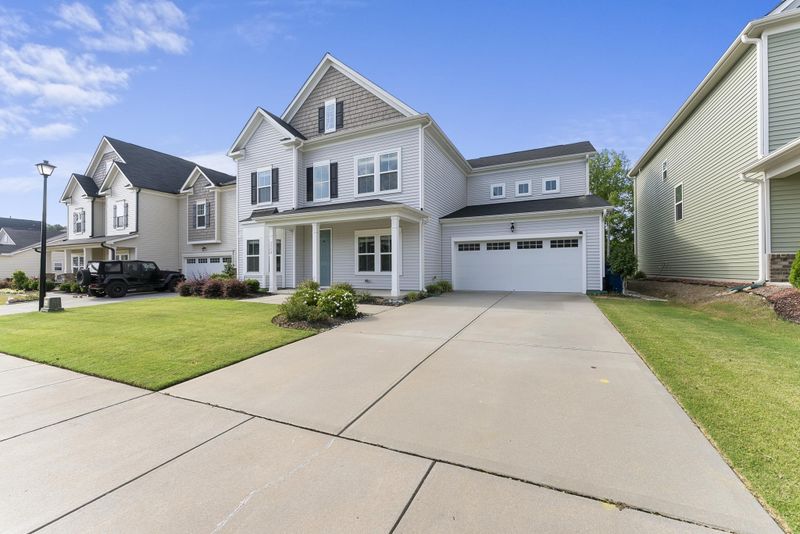 3352 Table Mountain Pine Dr, Raleigh, NC 27616