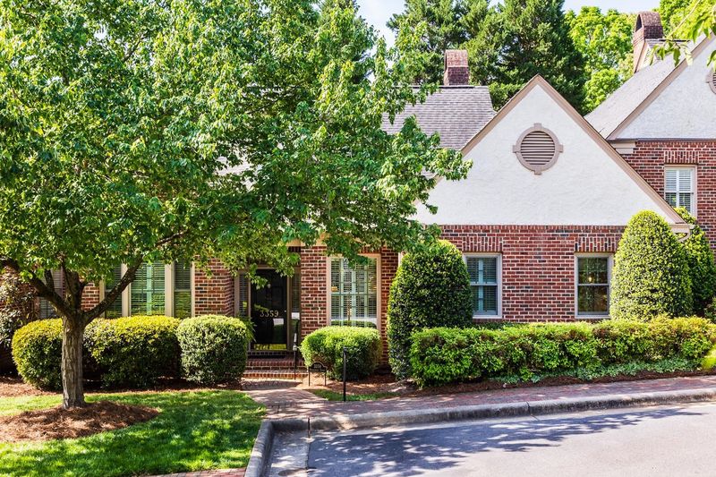 3359 Ridgecrest Ct, Raleigh, NC 27607