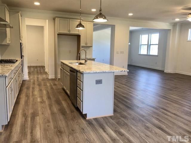 349 Bonaventure Dr #491, Clayton, NC 27527