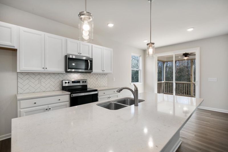 357 Shadow Falls Dr, Wendell, NC 27591
