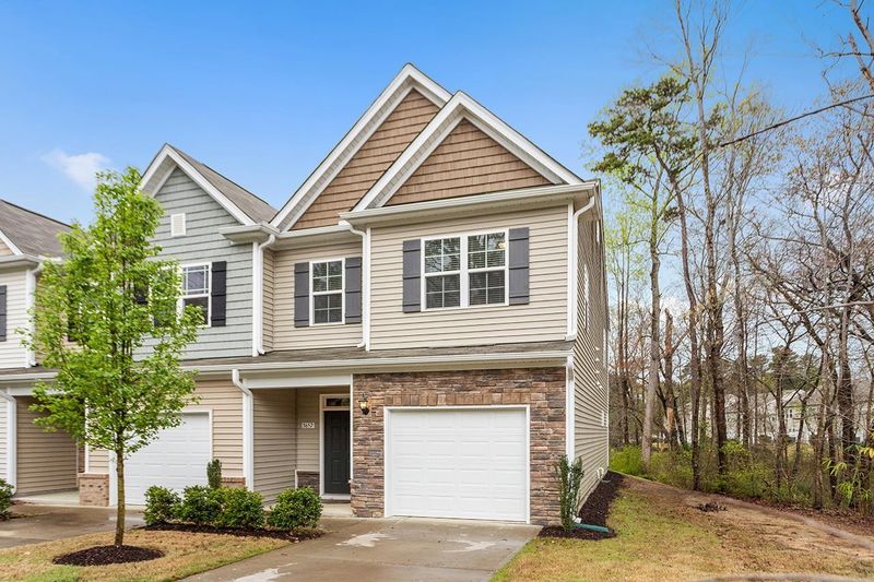 3657 Durwood Ln, Raleigh, NC 27604