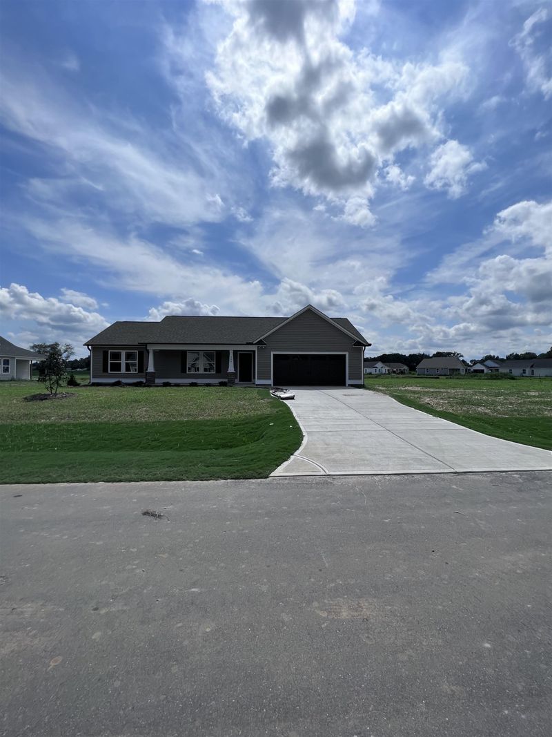 366 Sandcastle Ln, Four Oaks, NC 27524