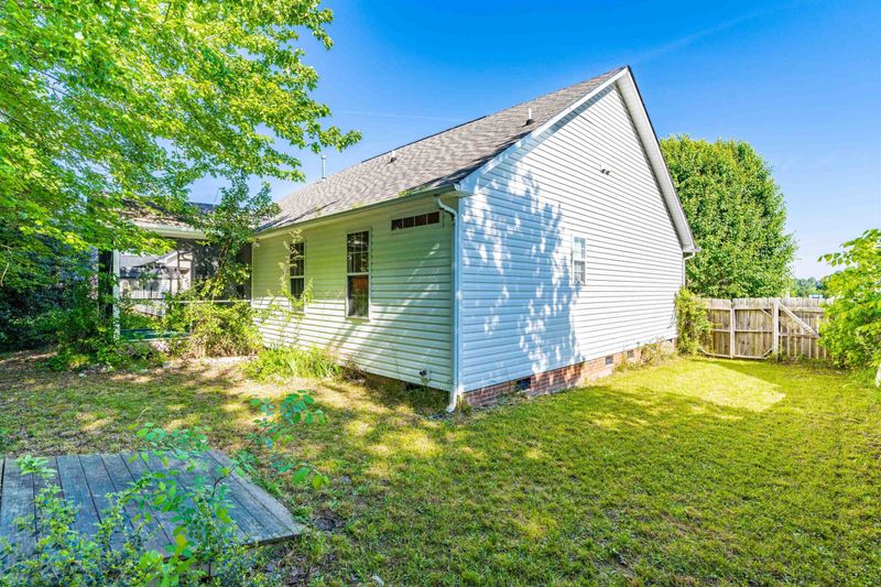 3921 Cold Harbour Dr, Raleigh, NC 27610