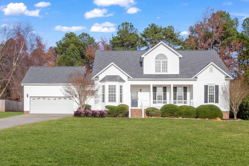 40 Livingston Pl, Clayton, NC 27520