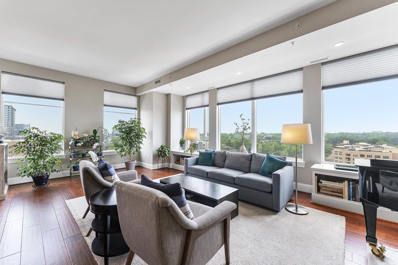 400 W North St #1206, Raleigh, NC 27603