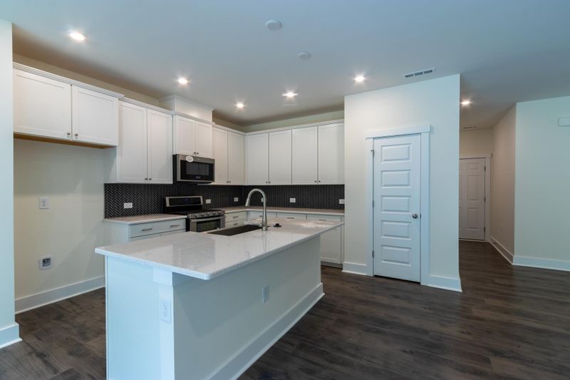 404 Dark Branch Rd #74, Cary, NC 27519