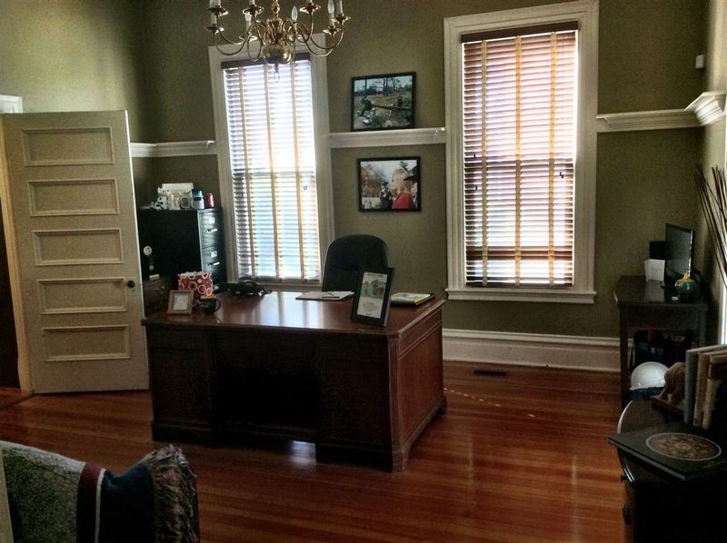 406 W Broad St, Dunn, NC 28334
