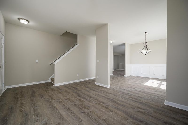 4115 Hampstead Village Dr, Durham, NC 27703