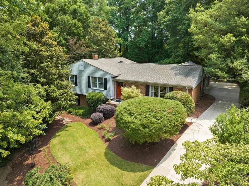 4116 Spruce Dr, Raleigh, NC 27612