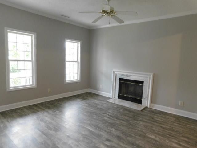 4121 Beaufain St, Raleigh, NC 27604