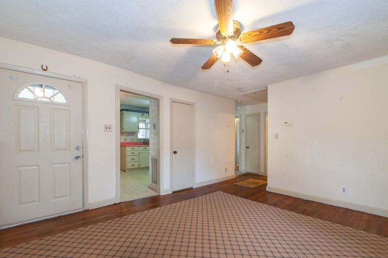 4409 Green Spring Dr, Garner, NC 27529