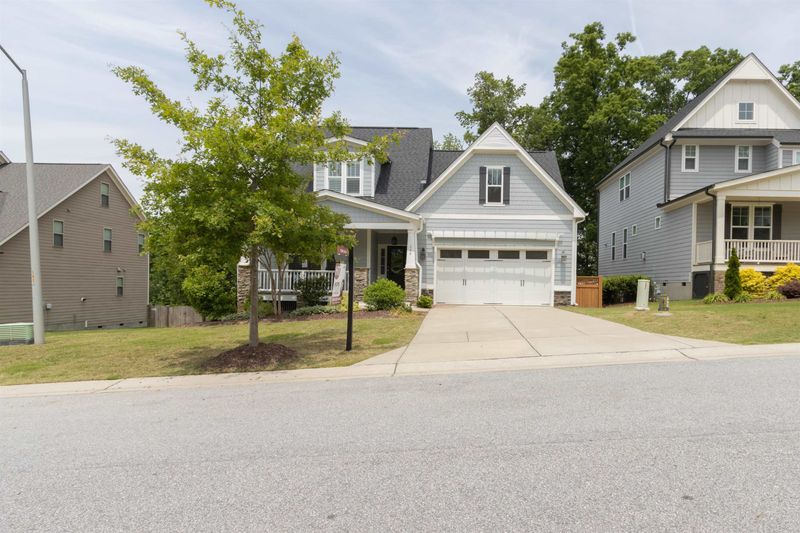 444 Skybluff Cir, Fuquay Varina, NC 27526