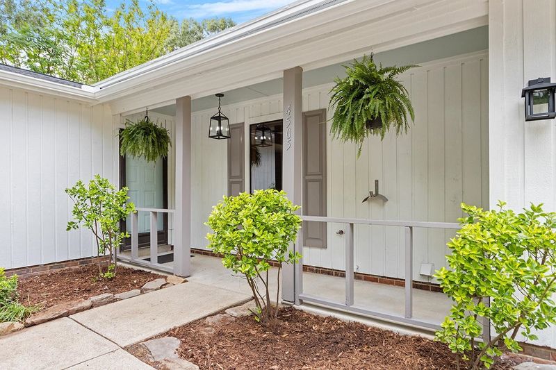 4505 Fox Rd, Raleigh, NC 27616