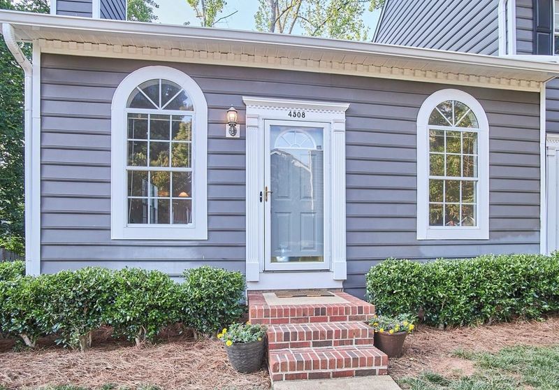 4508 Still Pines Dr, Raleigh, NC 27613