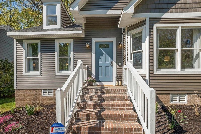 4625 Batavia Ct, Raleigh, NC 27604