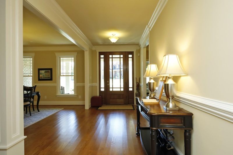 469 Balmoral St, Clayton, NC 27520