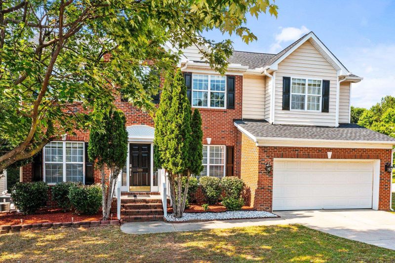 500 Normancrest Ct, Cary, NC 27519