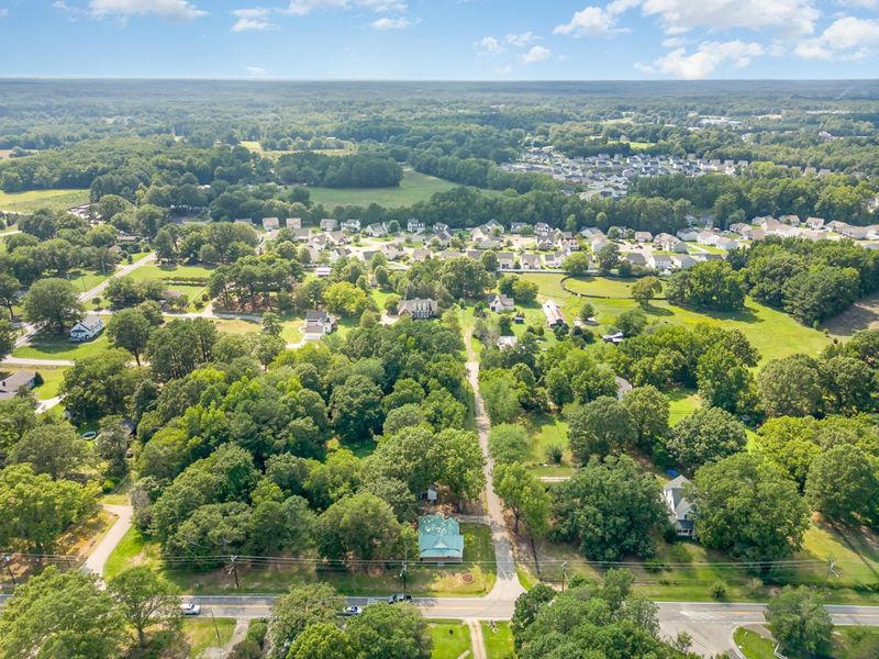 511 Pearces Rd, Zebulon, NC 27597