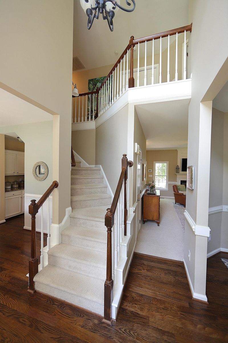 5152 Fairmead Cir, Raleigh, NC 27613
