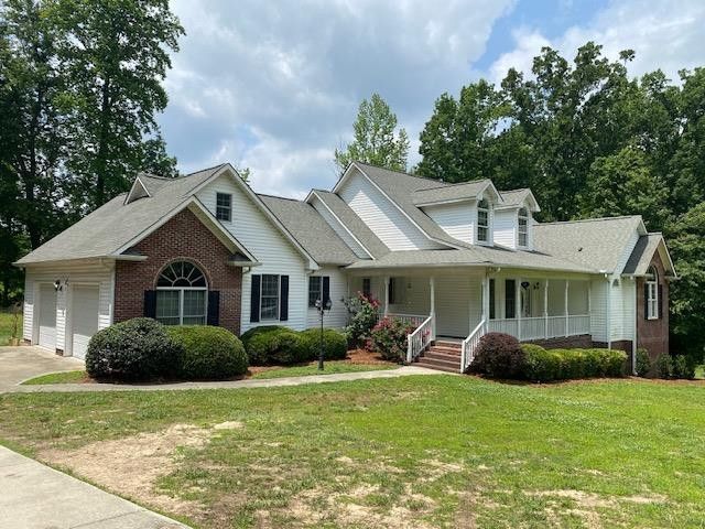 521 Clay Thomas Rd, Roxboro, NC 27573