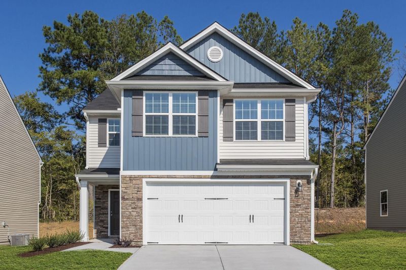 525 Crackling Ct, Zebulon, NC 27597