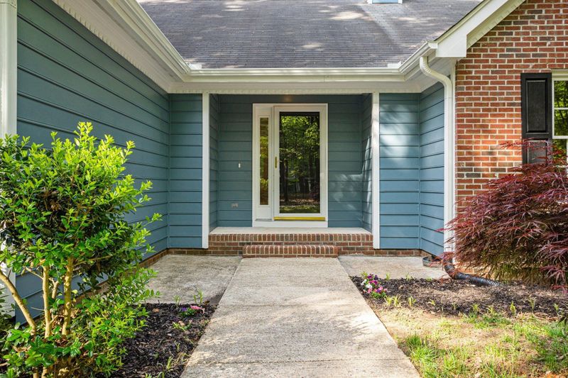 528 Young Forest Dr, Wake Forest, NC 27587