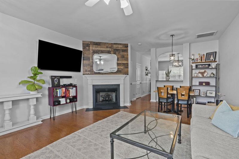 5317 Silver Moon Ln, Raleigh, NC 27606