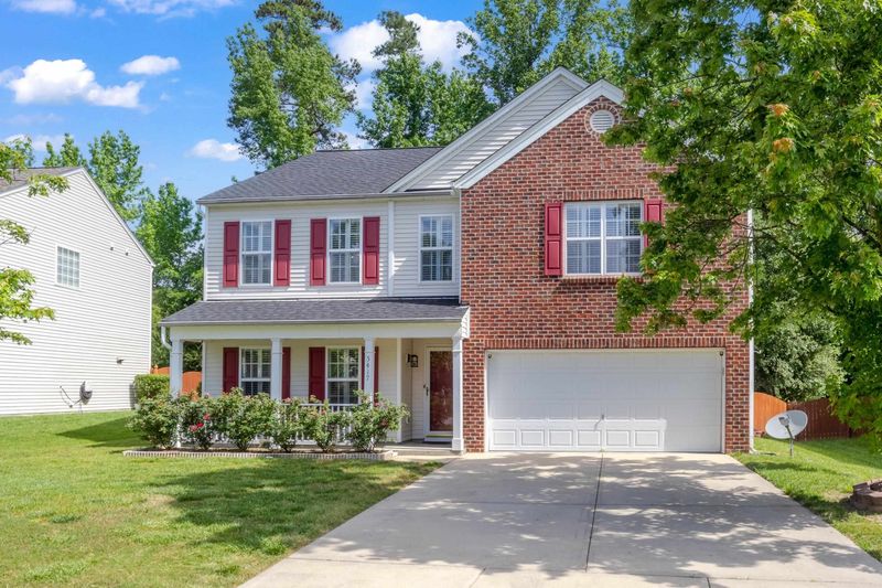 5417 Thunderidge Dr, Raleigh, NC 27610