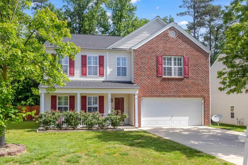 5417 Thunderidge Dr, Raleigh, NC 27610