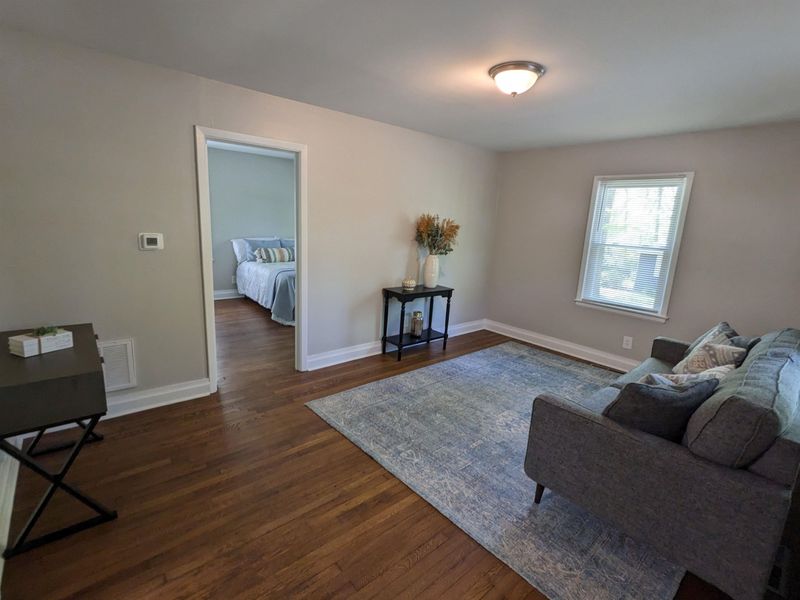 5609 Us 70, Durham, NC 27705