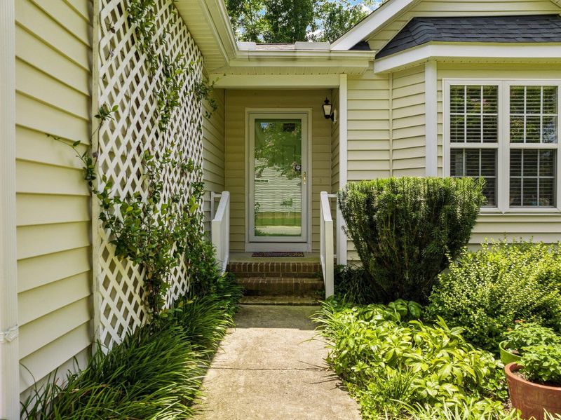 604 Latta Cir, Durham, NC 27712