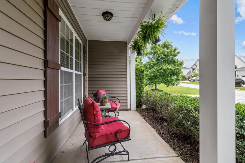 6308 Cardinaux Ln, Holly Springs, NC 27540