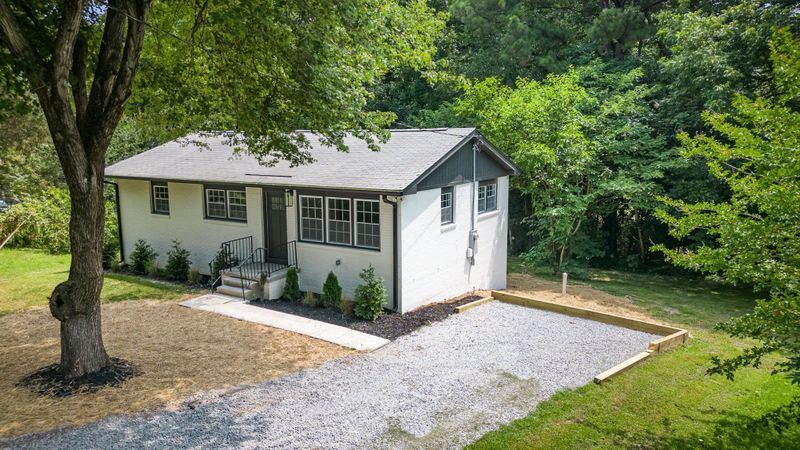 701 Weston St, Raleigh, NC 27610