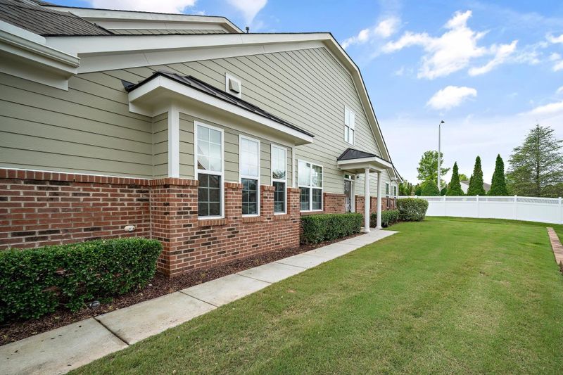 711 Mountain Pine Dr, Cary, NC 27519