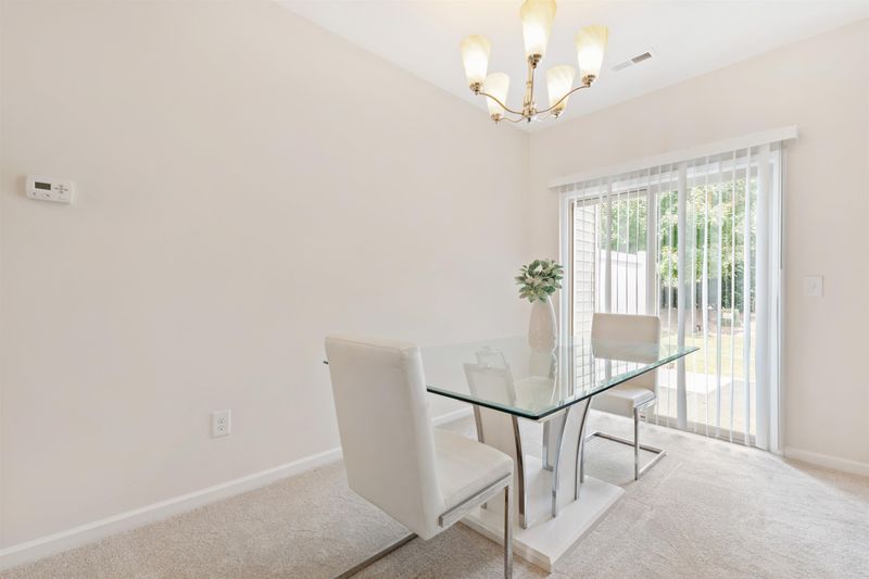 7736 Weathered Oak Way, Raleigh, NC 27616