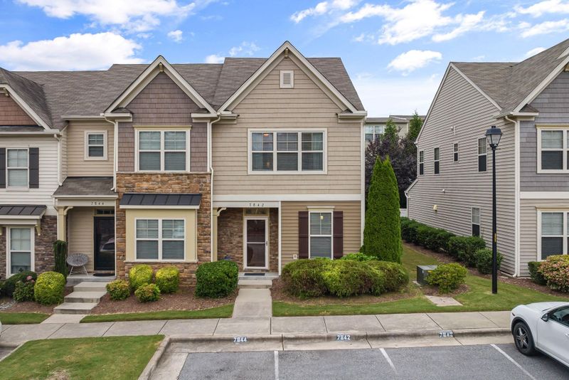7842 Allscott Way, Raleigh, NC 27612
