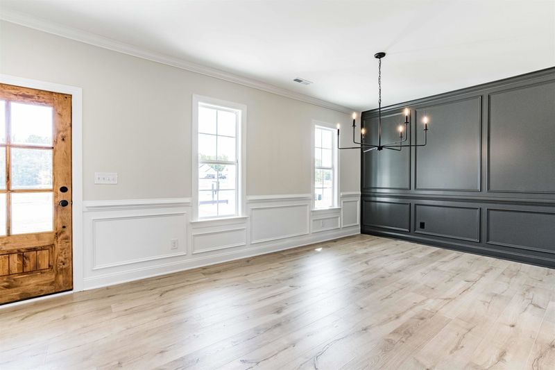 81 Watermeadow Dr, Clayton, NC 27520