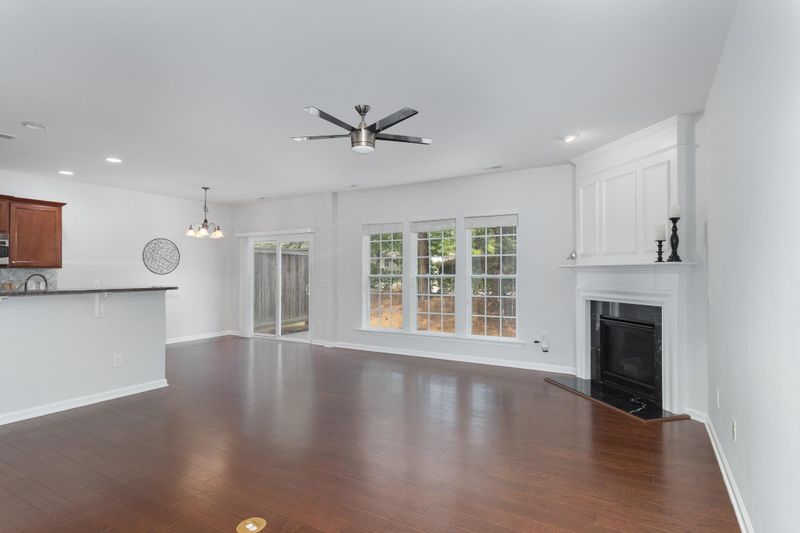 8220 Pilots View Dr, Raleigh, NC 27617