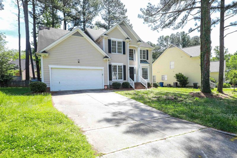 8808 Attingham Dr, Raleigh, NC 27615