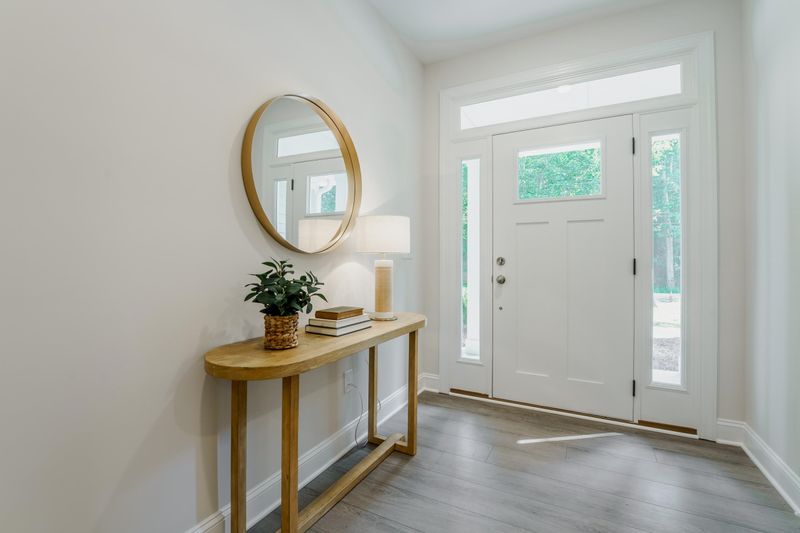 915 Variform Rd, Durham, NC 27712