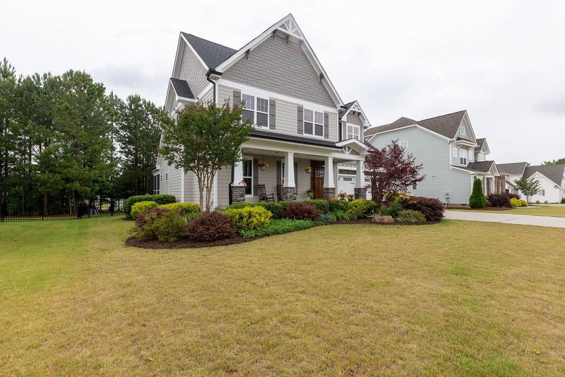 933 Flash Dr, Rolesville, NC 27571