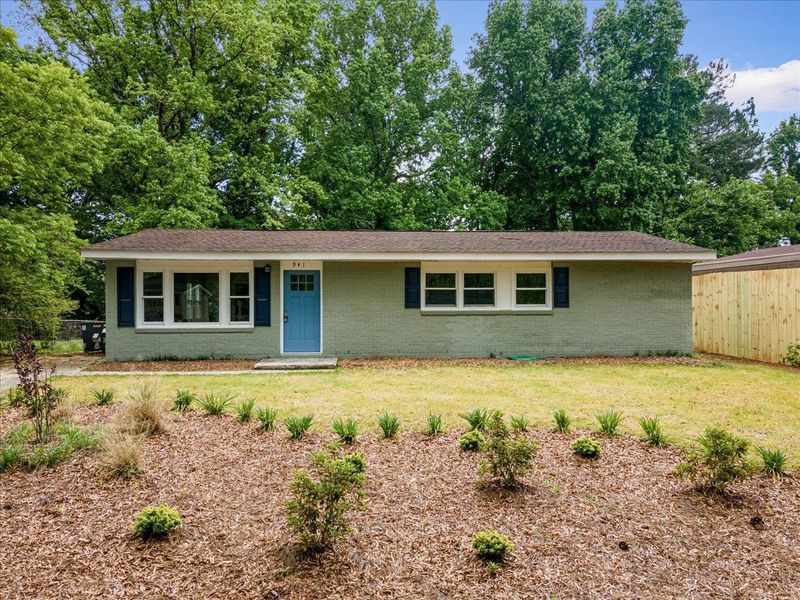 941 Beverly Dr, Raleigh, NC 27610