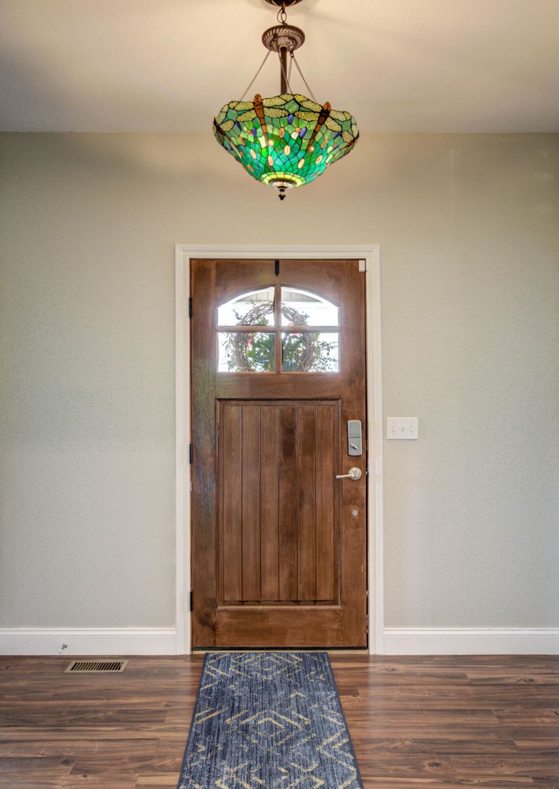 0 263 Bluff Tc, Jacksboro, TN 37757