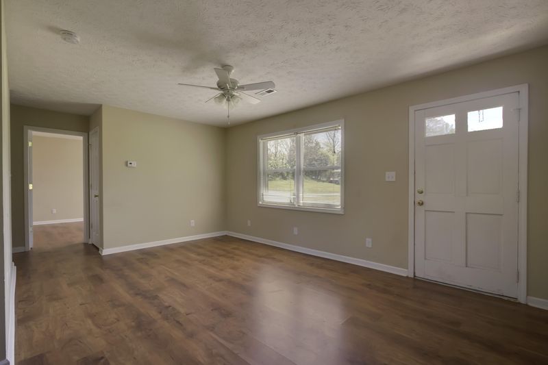 0 609 611 613 Laurel Bluff Rd, Kingston, TN 37763