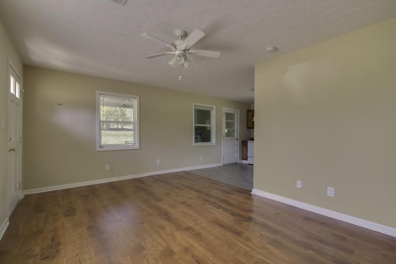 0 609 611 613 Laurel Bluff Rd, Kingston, TN 37763